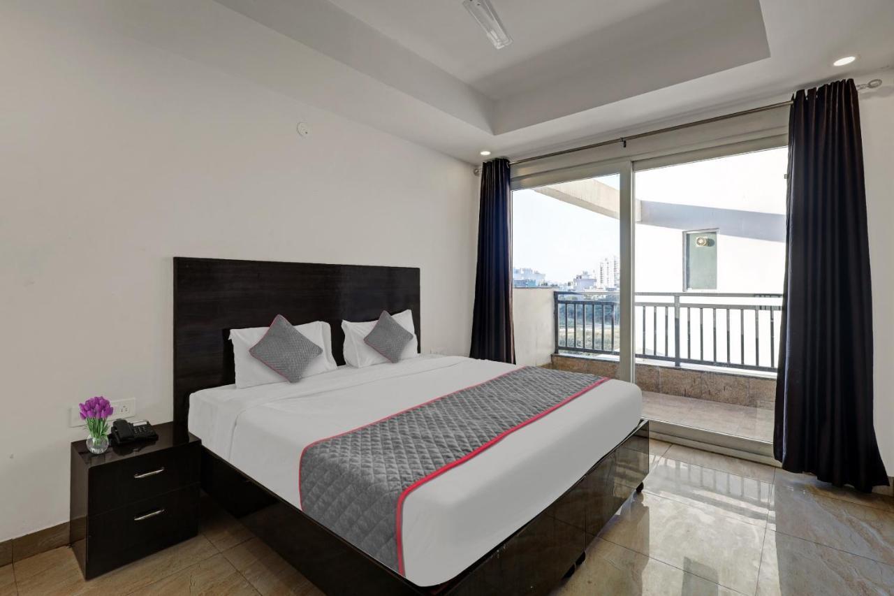 Super Townhouse Tipsyy Near Bestech Central Square Mall Γκουργκάον Εξωτερικό φωτογραφία