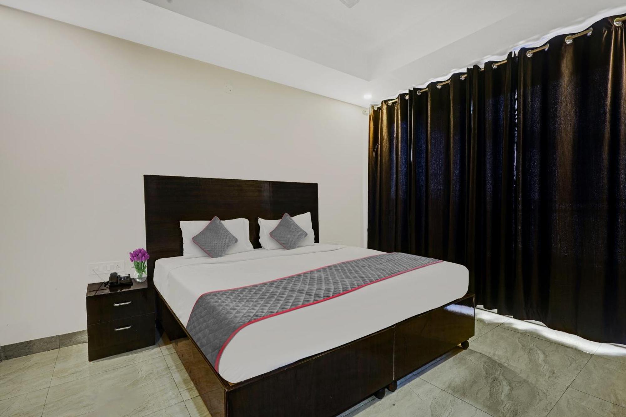 Super Townhouse Tipsyy Near Bestech Central Square Mall Γκουργκάον Εξωτερικό φωτογραφία