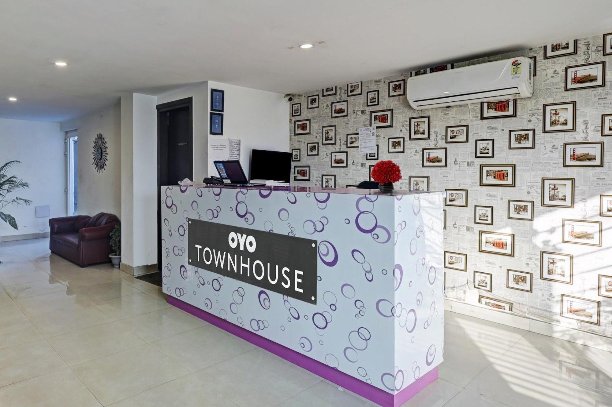 Super Townhouse Tipsyy Near Bestech Central Square Mall Γκουργκάον Εξωτερικό φωτογραφία